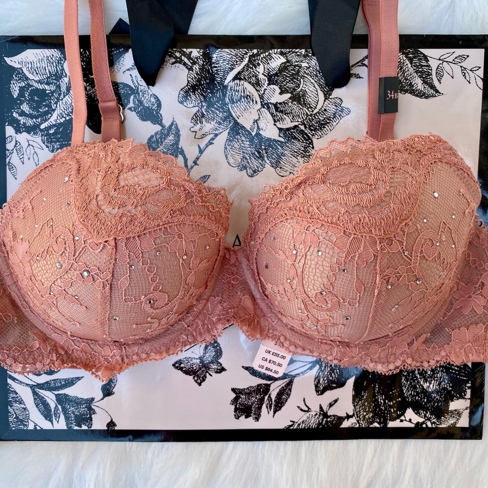 NWT ✨ VS Dream Angels Demi Lined Bra